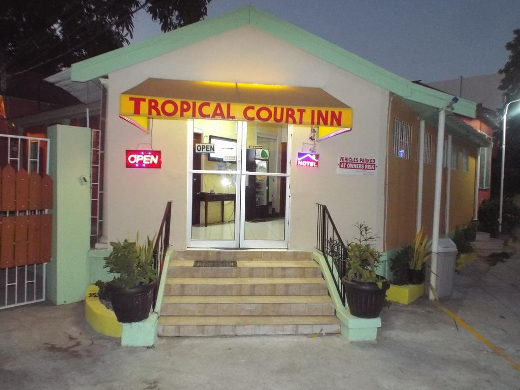 Tropical Court Inn New Kingston Exterior foto